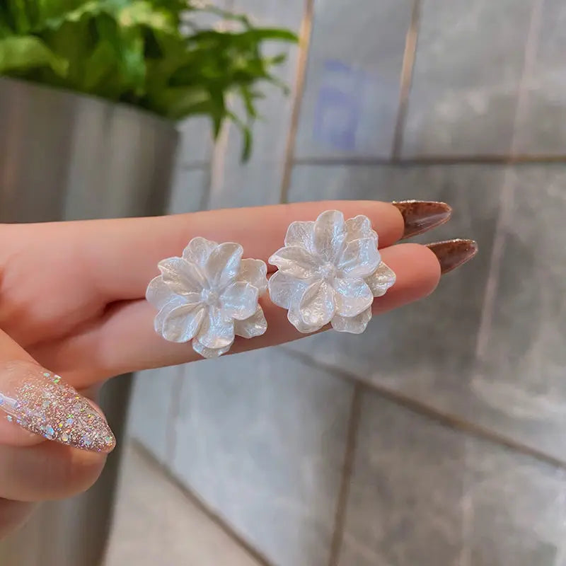 Flower earrings